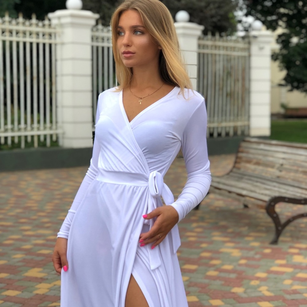 ❗️NEW❗️White Velvet Long Sleeve Wrap Maxi Dress - Picture 5 of 7